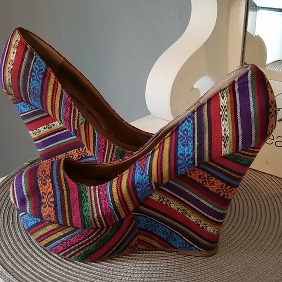 Steve Madden Pammyy Wedges, size 9.5 - Picture 1 of 10